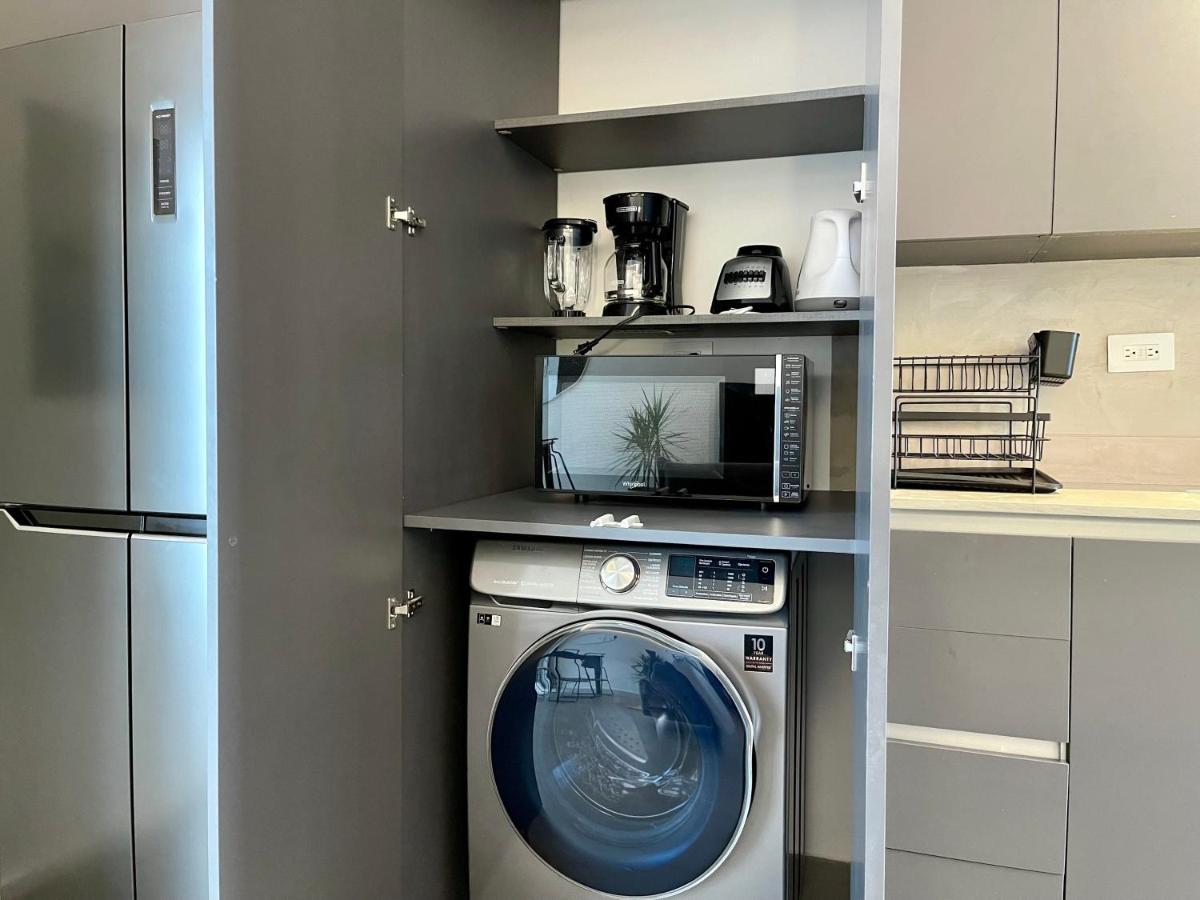 شقة Modern 1Br With Pool In Casco Antiguo مدينة باناما المظهر الخارجي الصورة